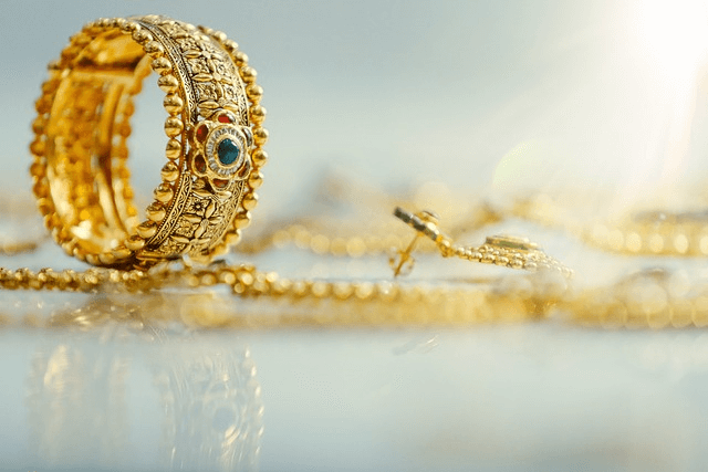 Exploring Elegance: Top Jewellery Websites in Pakistan